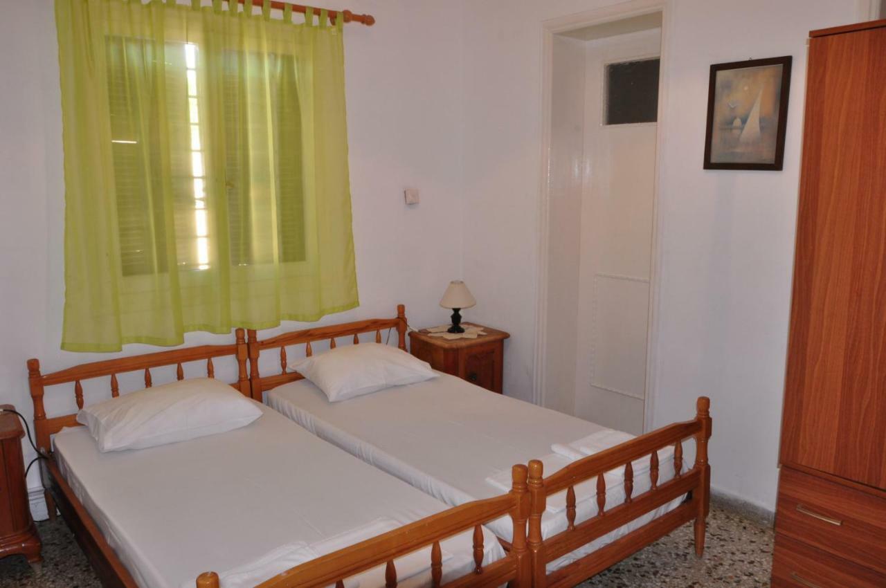 Aegina Town, Summer House Exterior photo